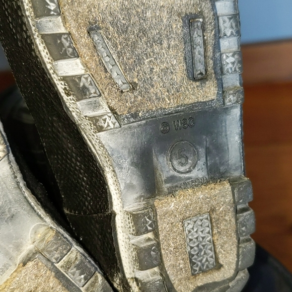 Star Wars Black and Red Kids Rain Boots - Picture 9 of 11